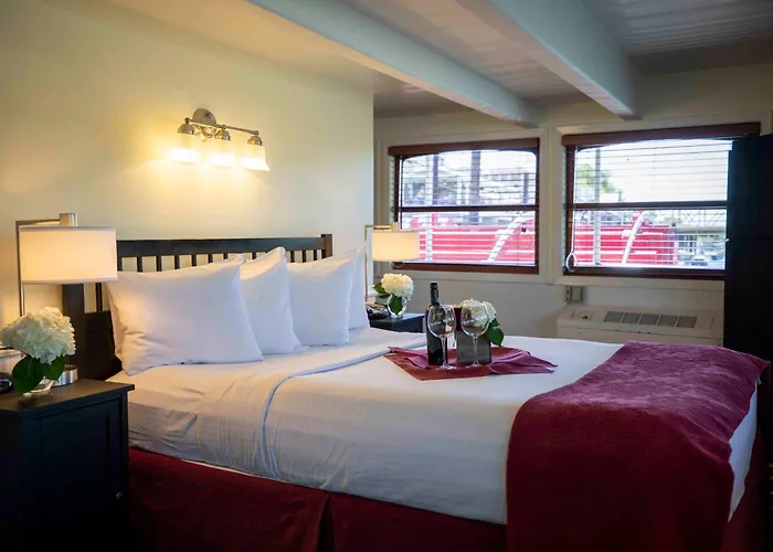 Hotel suites Delta King